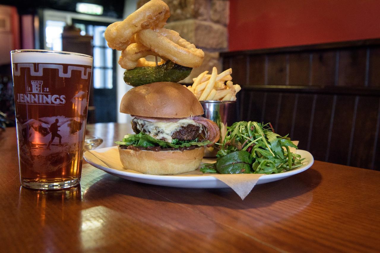 Devonshire Arms Inn Cracoe ภายนอก รูปภาพ