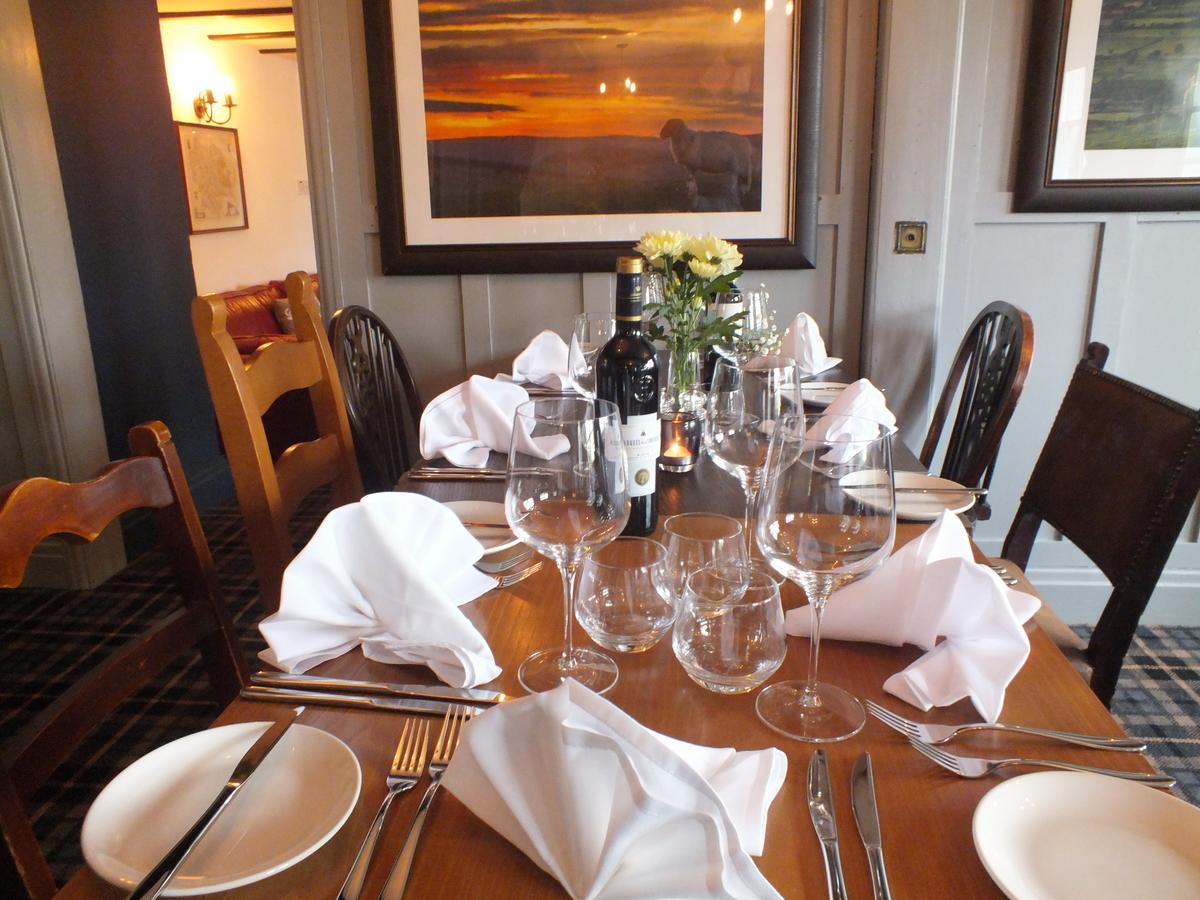 Devonshire Arms Inn Cracoe ภายนอก รูปภาพ